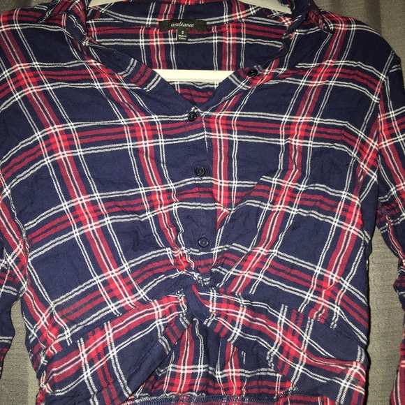 Plaid long sleeve crop top - Picture 2 of 3